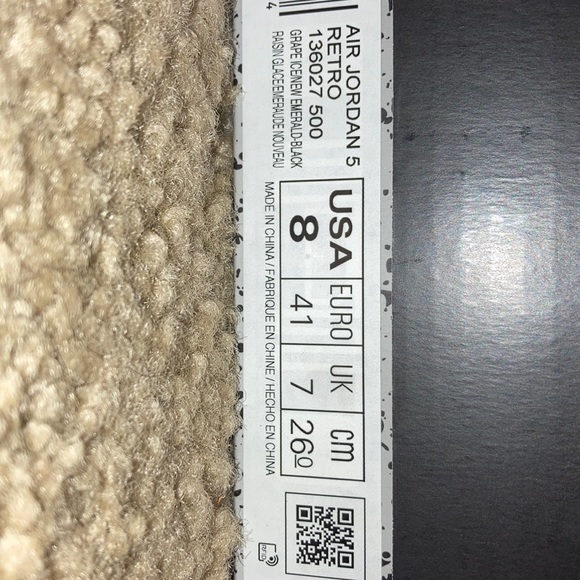 AIR JORDAN 5 RETRO 'ALTERNATE GRAPE' - Picture 2 of 2